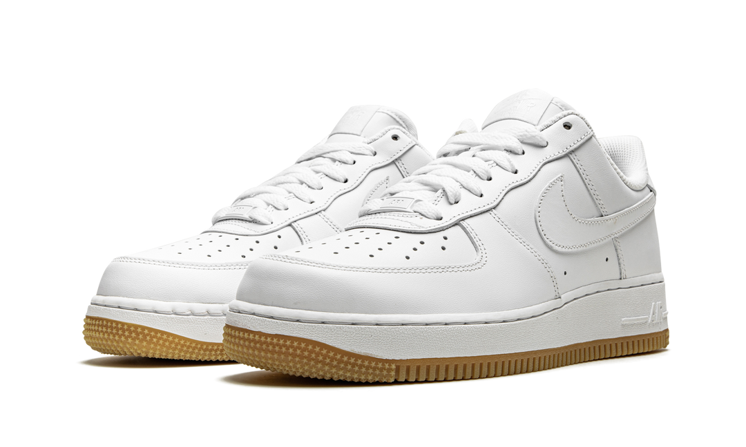 NIKE AIR FORCE 1 WHITE GUM
