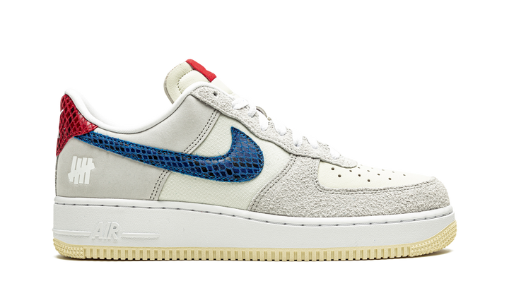 NIKE AIR FORCE 1 X UNDEFEATED 5 ON IT