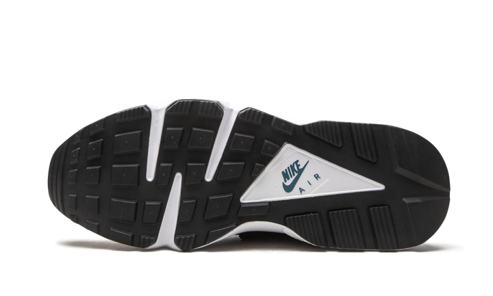 NIKE AIR HUARACHE ESCAPE 2021