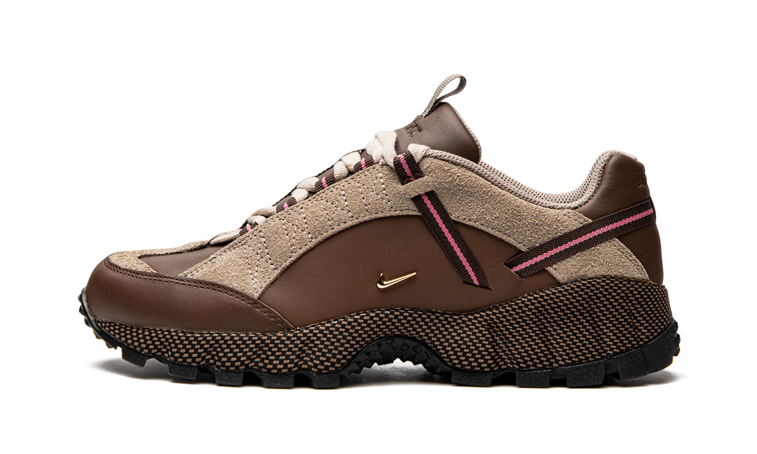 NIKE AIR HUMARA LX X JACQUEMUS ALE BROWN GOLD WOMENS