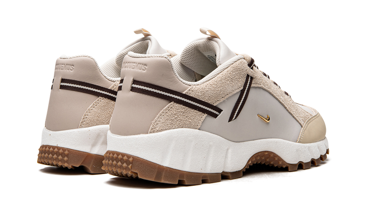 NIKE AIR HUMARA LX X JACQUEMUS BEIGE WOMENS
