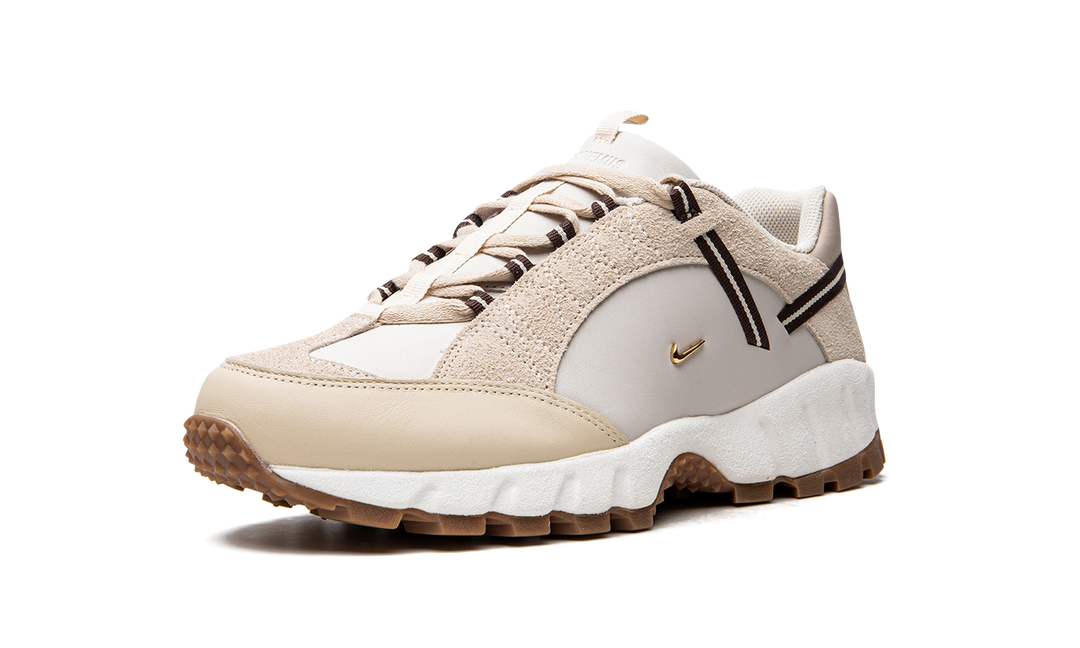 NIKE AIR HUMARA LX X JACQUEMUS BEIGE WOMENS