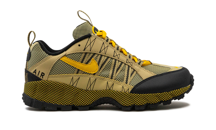 NIKE AIR HUMARA QS WHEAT GRASS