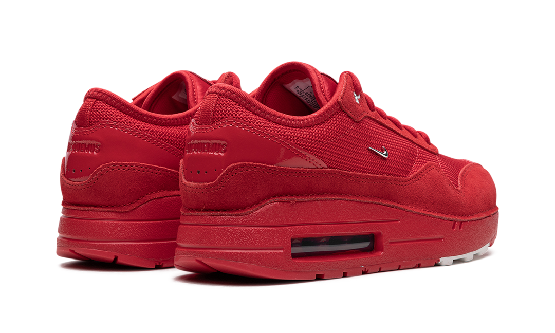 NIKE AIR MAX 1 &