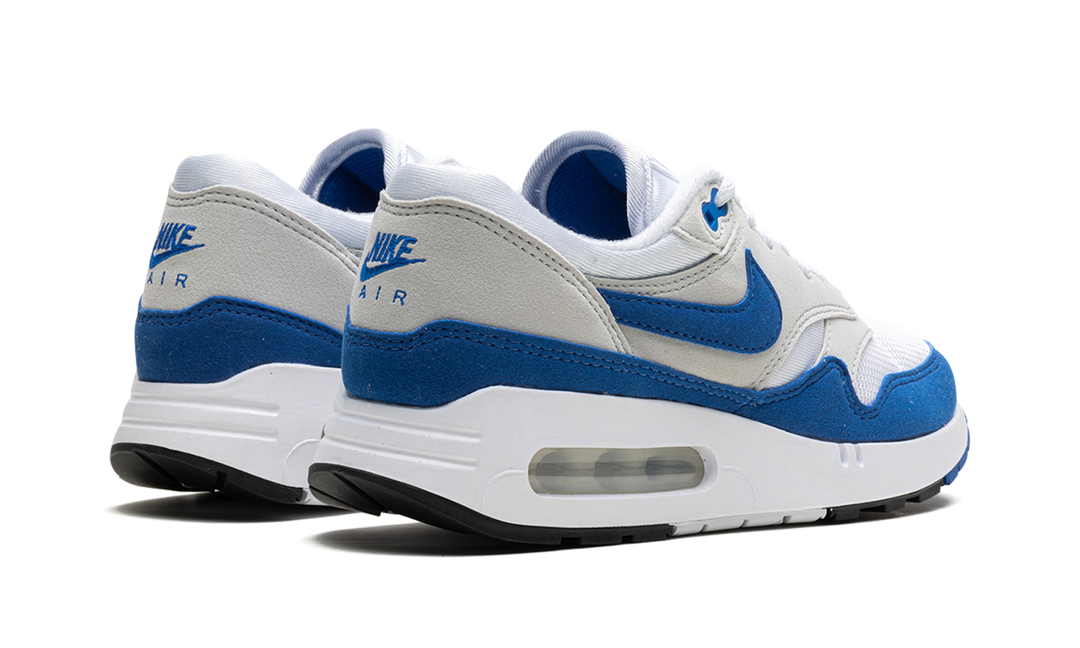 NIKE AIR MAX 1 &