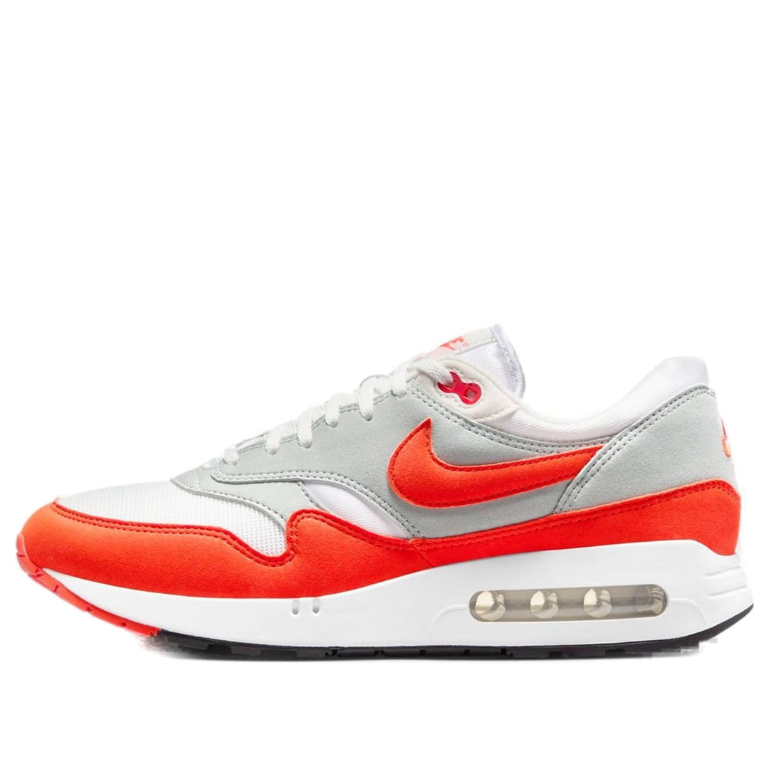 NIKE AIR MAX 1 &