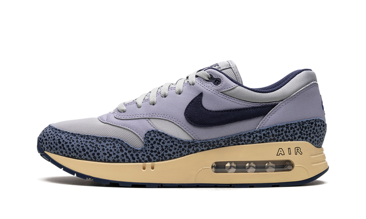 NIKE AIR MAX 1 &