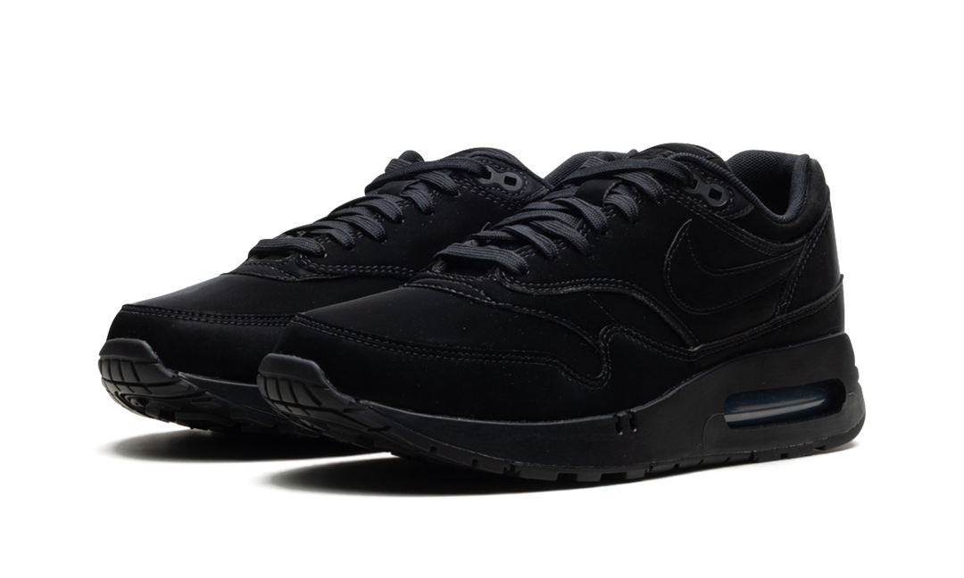 NIKE AIR MAX 1 &