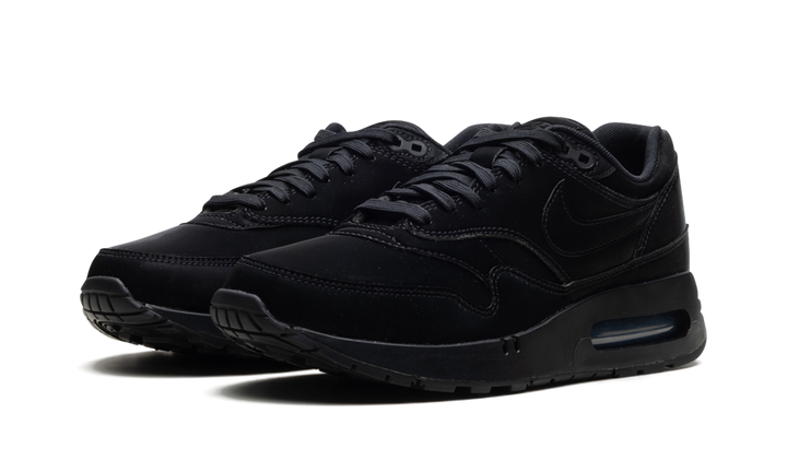 NIKE AIR MAX 1 &