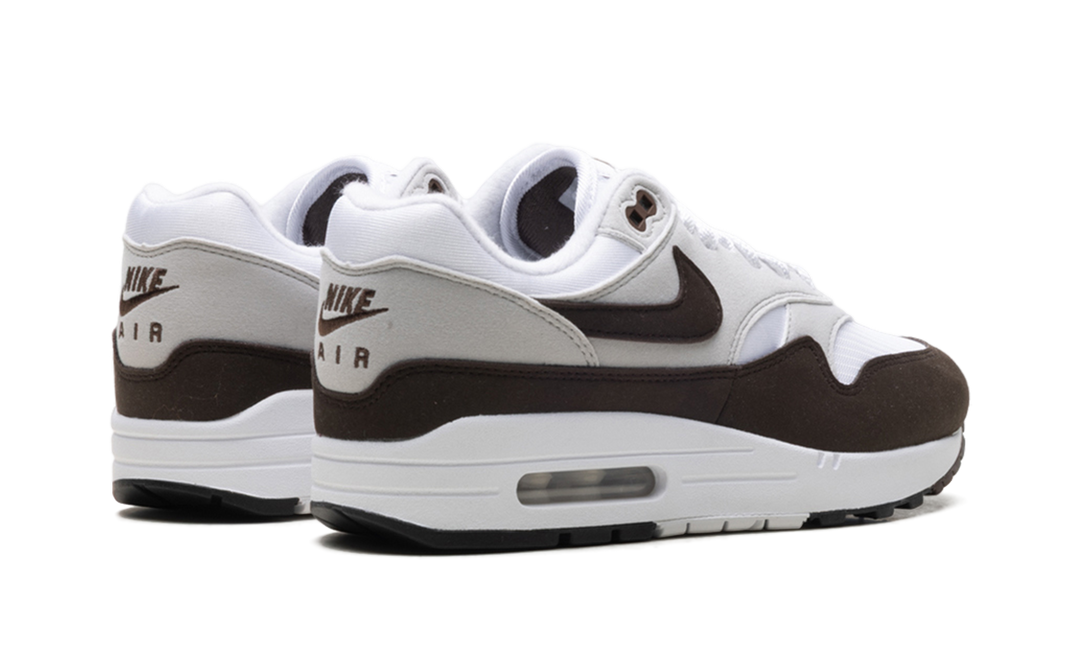 NIKE AIR MAX 1 &