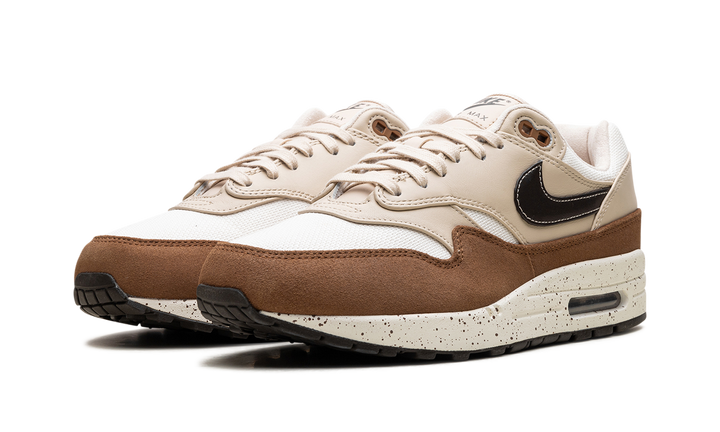 NIKE AIR MAX 1 &
