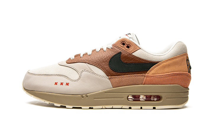 NIKE AIR MAX 1 CITY PACK &