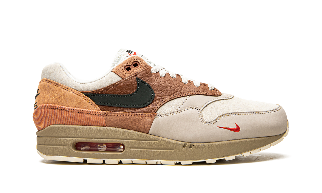NIKE AIR MAX 1 CITY PACK &