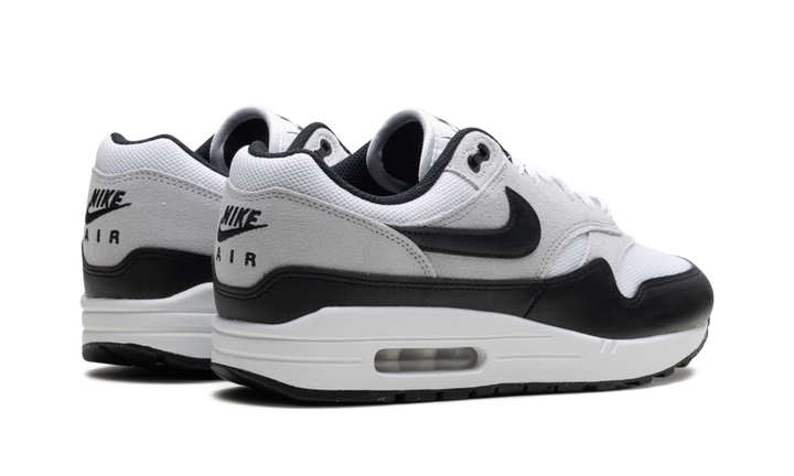 NIKE AIR MAX 1 ESSENTIAL WHITE PURE PLATINUM BLACK