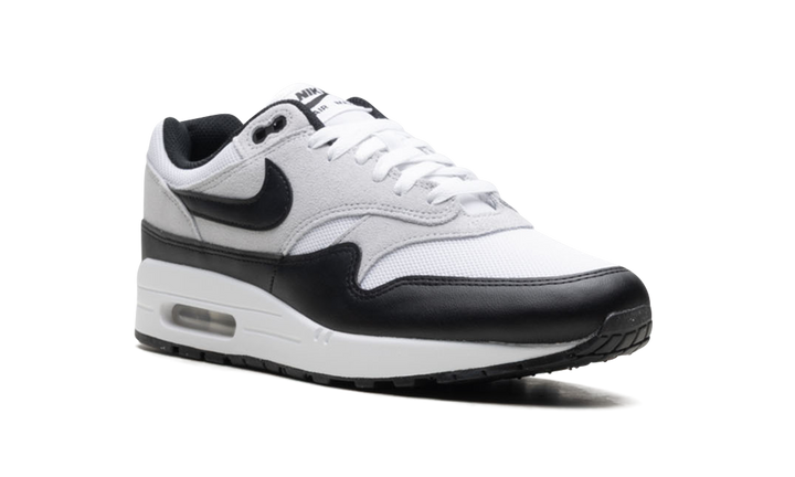 NIKE AIR MAX 1 ESSENTIAL WHITE PURE PLATINUM BLACK