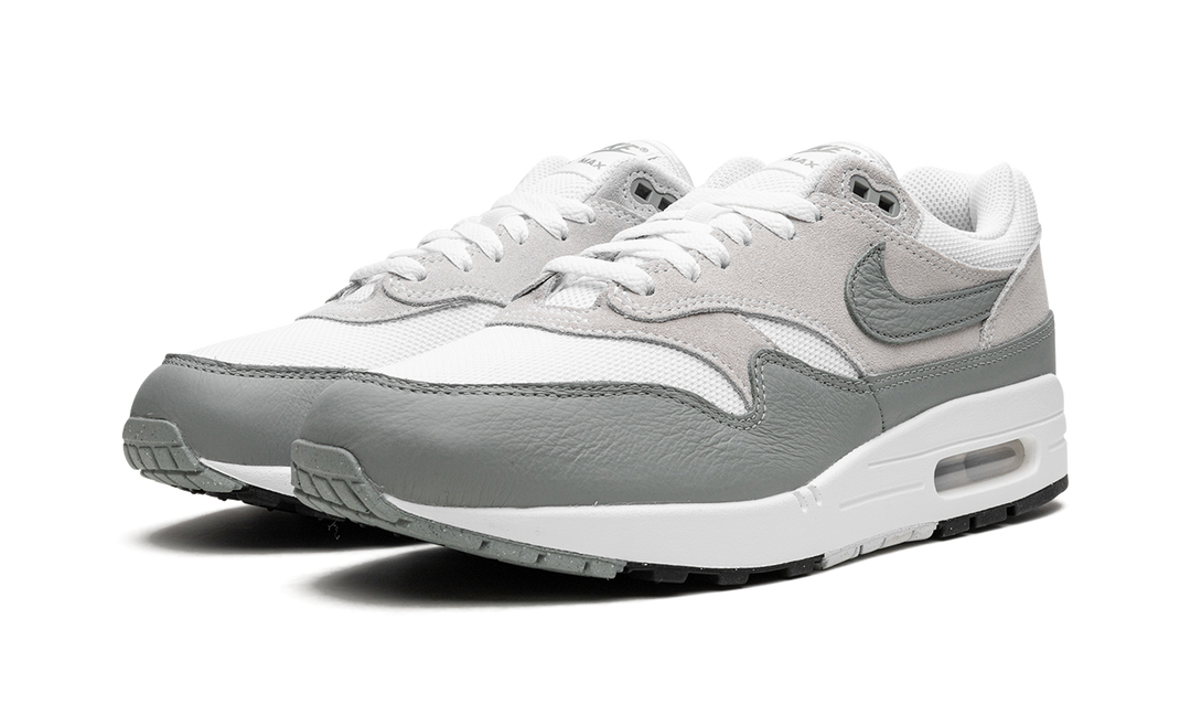 NIKE AIR MAX 1 MICA GREEN