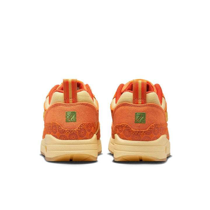 NIKE AIR MAX 1 PRM SOMOS FAMILIA WOMENS