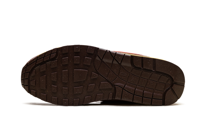 NIKE AIR MAX 1 .SWOOSH LOW POLY BIG HEAD ORIGINS