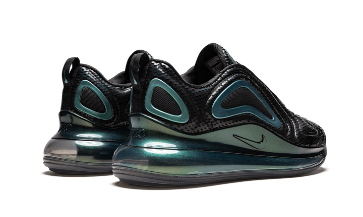 NIKE AIR MAX 720 THROWBACK FUTURE IRIDESCENT