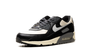 NIKE AIR MAX 90 QS SMOKE GREY CROCODILE — Stock