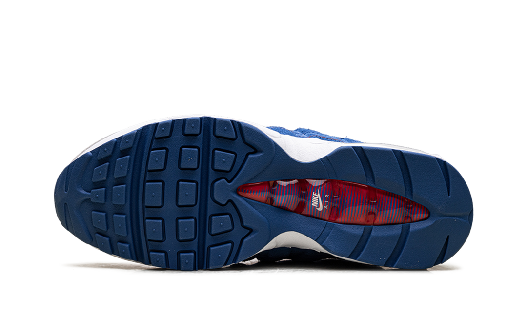 NIKE AIR MAX 95 &