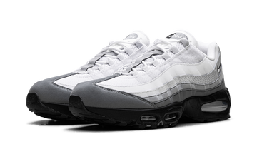 NIKE AIR MAX 95 BIG BUBBLE PURE PLATINUM WOLF GREY — Stock