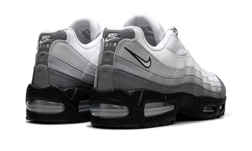 NIKE AIR MAX 95 BIG BUBBLE PURE PLATINUM WOLF GREY — Stock