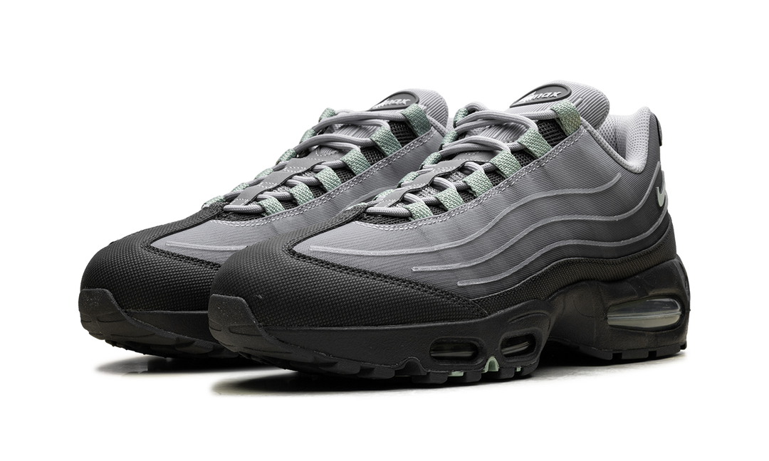 NIKE AIR MAX 95 BIG BUBBLE TECH MEDIUM ASH GREY STEAM