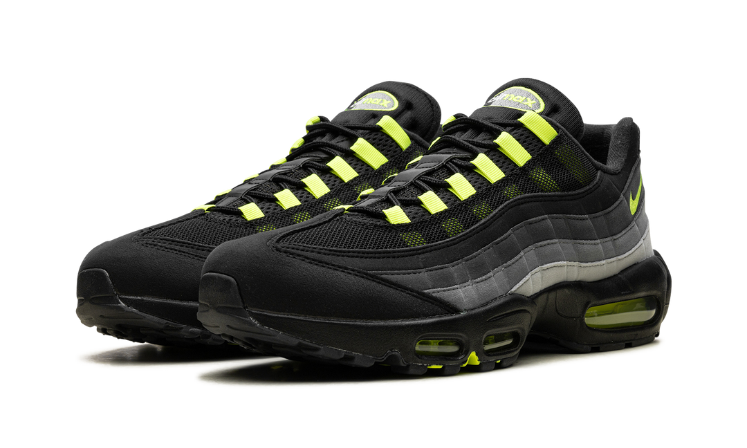 NIKE AIR MAX 95 BLACK NEON