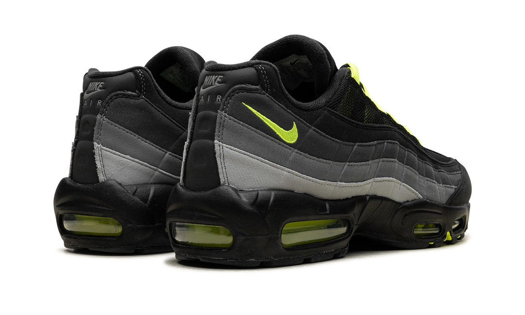 NIKE AIR MAX 95 BLACK NEON