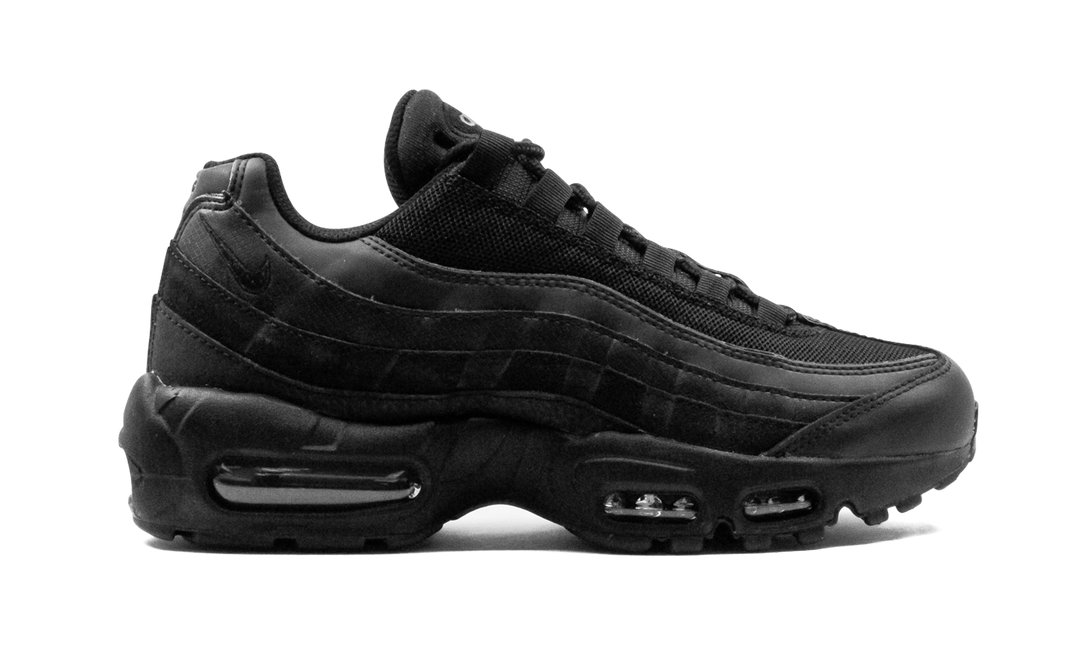 NIKE AIR MAX 95 ESSENTIAL TRIPLE BLACK