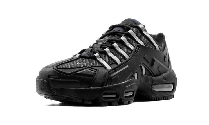 NIKE AIR MAX 95 NDSTRKT BLACK REFLECTIVE