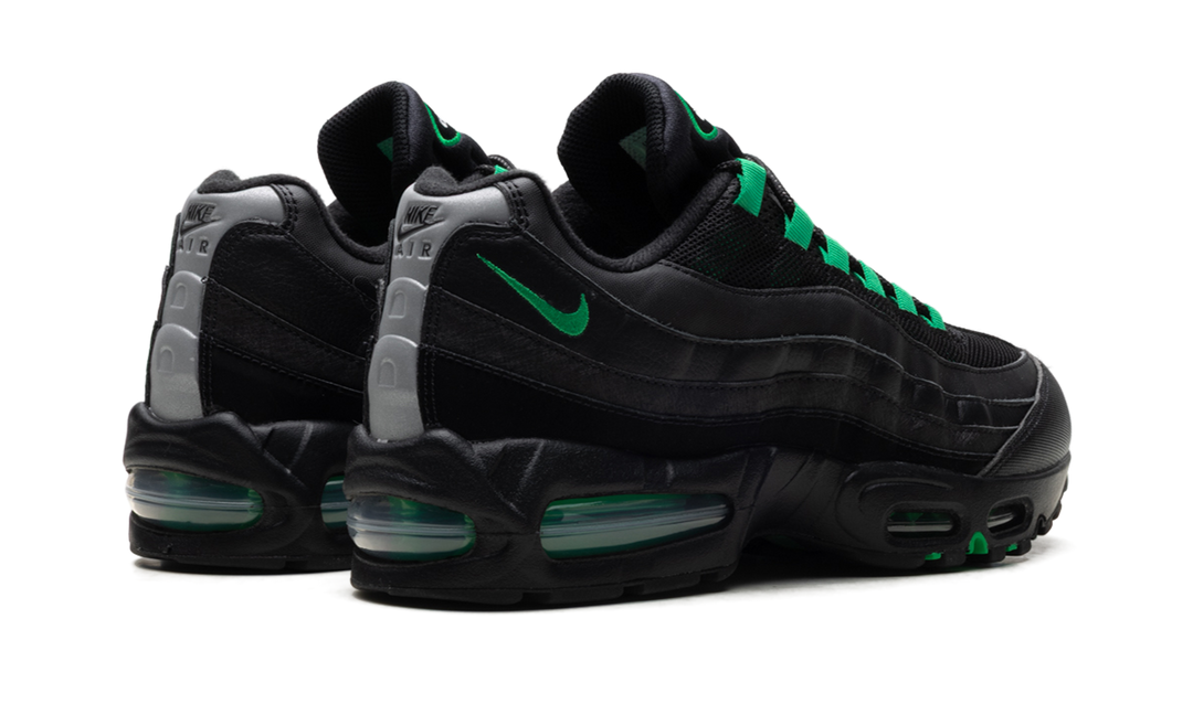 NIKE AIR MAX 95 OG BIG BUBBLE BLACK GREEN SHOCK — Stock 
