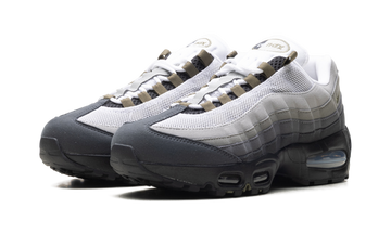 NIKE AIR MAX 95 OG BIG BUBBLE BLACK MEDIUM OLIVE (WOMEN'S) — Stock