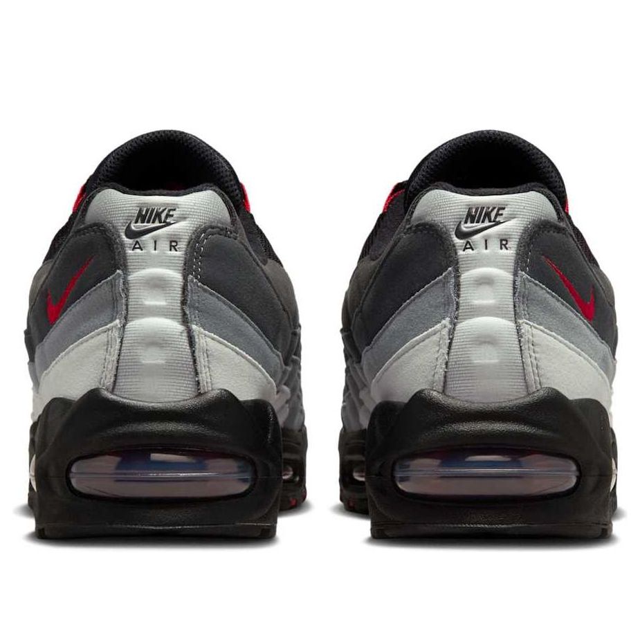 NIKE AIR MAX 95 OG BIG BUBBLE LIVERPOOL F.C. — Stock 