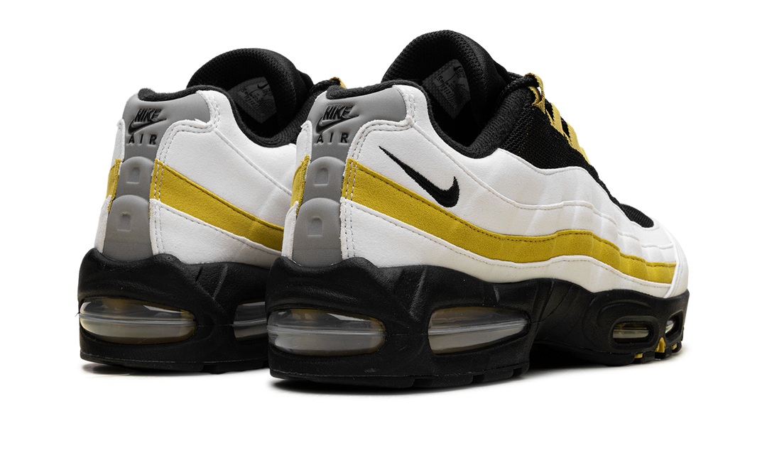 NIKE AIR MAX 95 OG WHITE SAFFRON QUARTZ BLACK