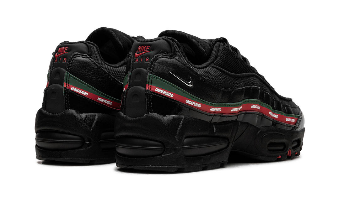 NIKE AIR MAX 95 SP UNDEFEATED BLACK