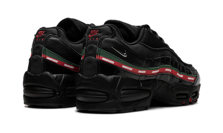 NIKE AIR MAX 95 SP UNDEFEATED BLACK