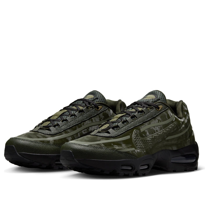 NIKE AIR MAX 95 SP X WORKSOUT OLIVE BLACK — Stock 