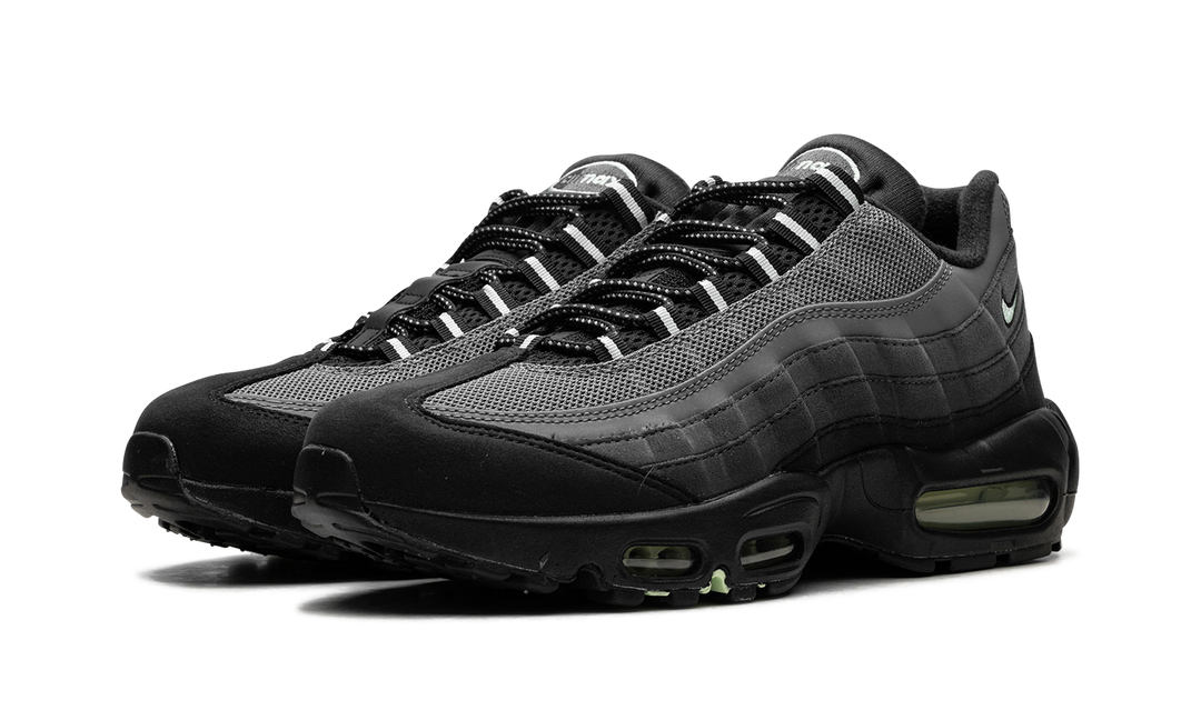 NIKE AIR MAX 95 VAPOR GREEN