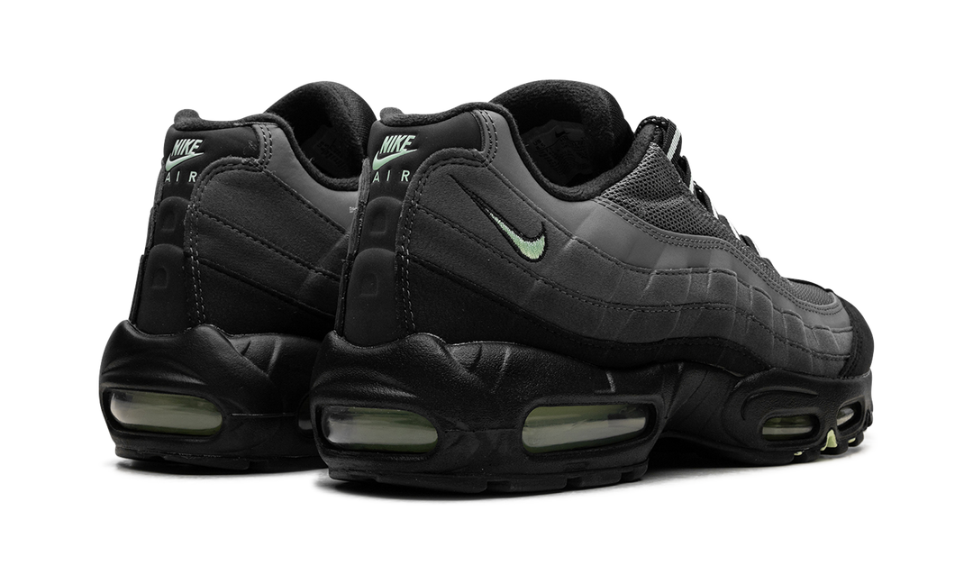 NIKE AIR MAX 95 VAPOR GREEN