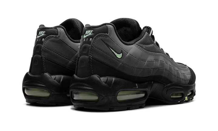 NIKE AIR MAX 95 VAPOR GREEN