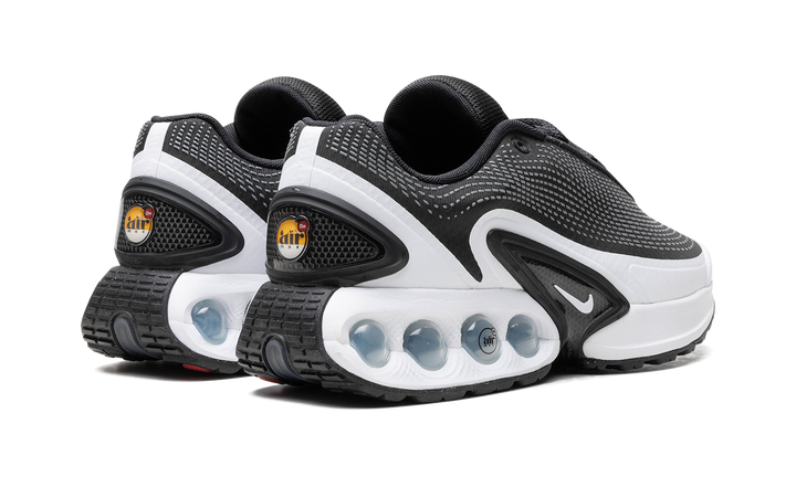 NIKE AIR MAX DN BLACK WHITE COOL GREY