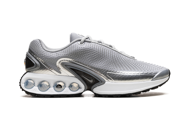 NIKE AIR MAX DN METALLIC SILVER WOMENS — Stock 