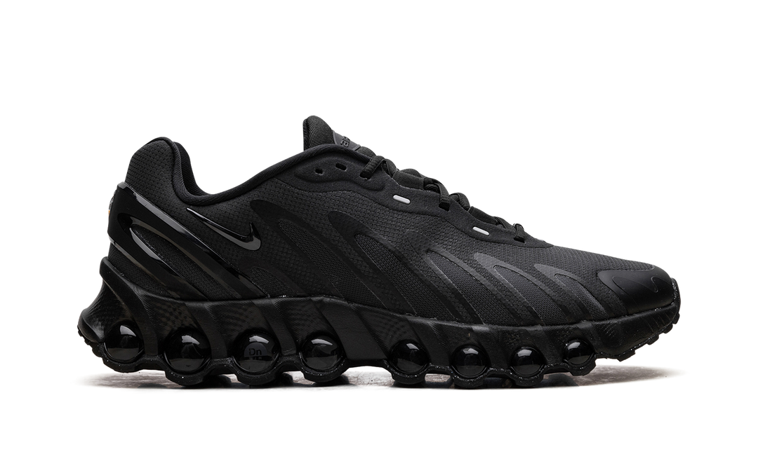 NIKE AIR MAX DN8 BLACK