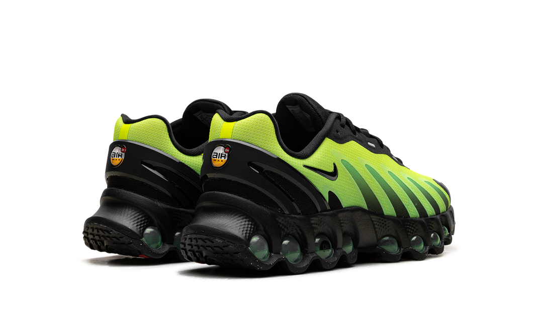 NIKE AIR MAX DN8 BLACK GREEN STRIKE GS