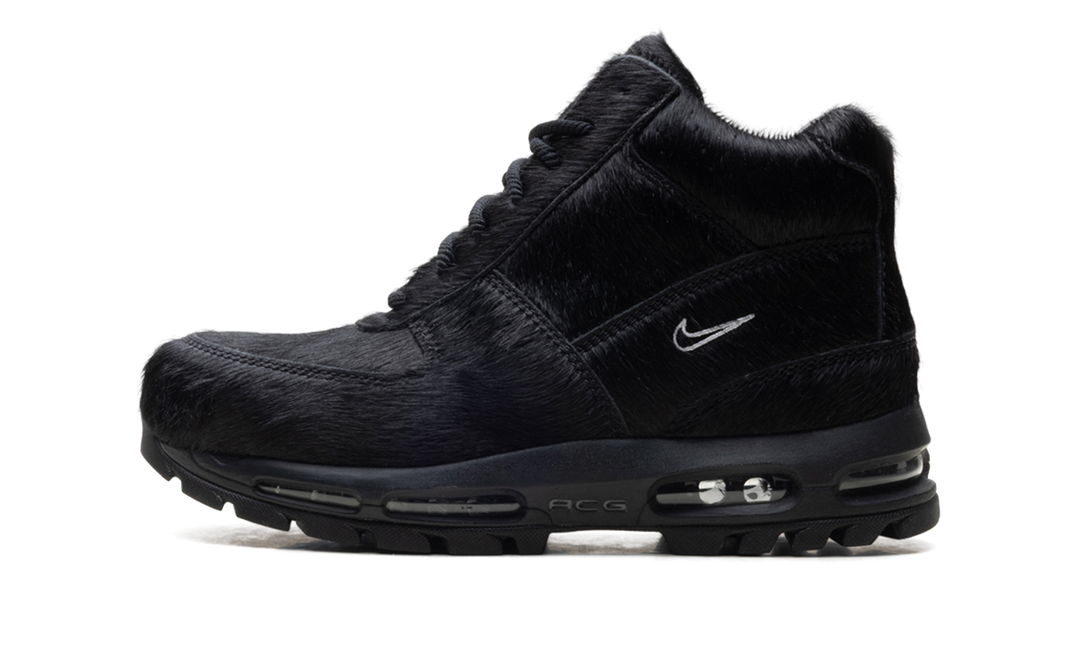 NIKE AIR MAX GOADOME BLACK PONY HAIR