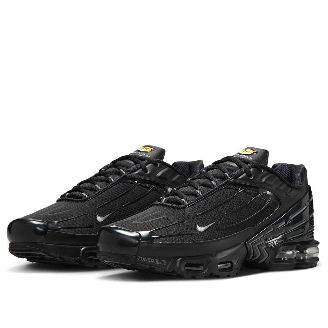 NIKE AIR MAX PLUS 3 BLACK SMOKE GREY