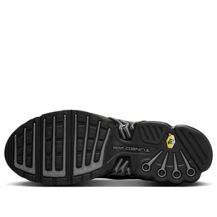 NIKE AIR MAX PLUS 3 BLACK SMOKE GREY
