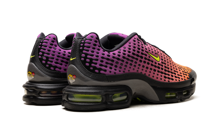 NIKE AIR MAX PLUS 7 DUSK